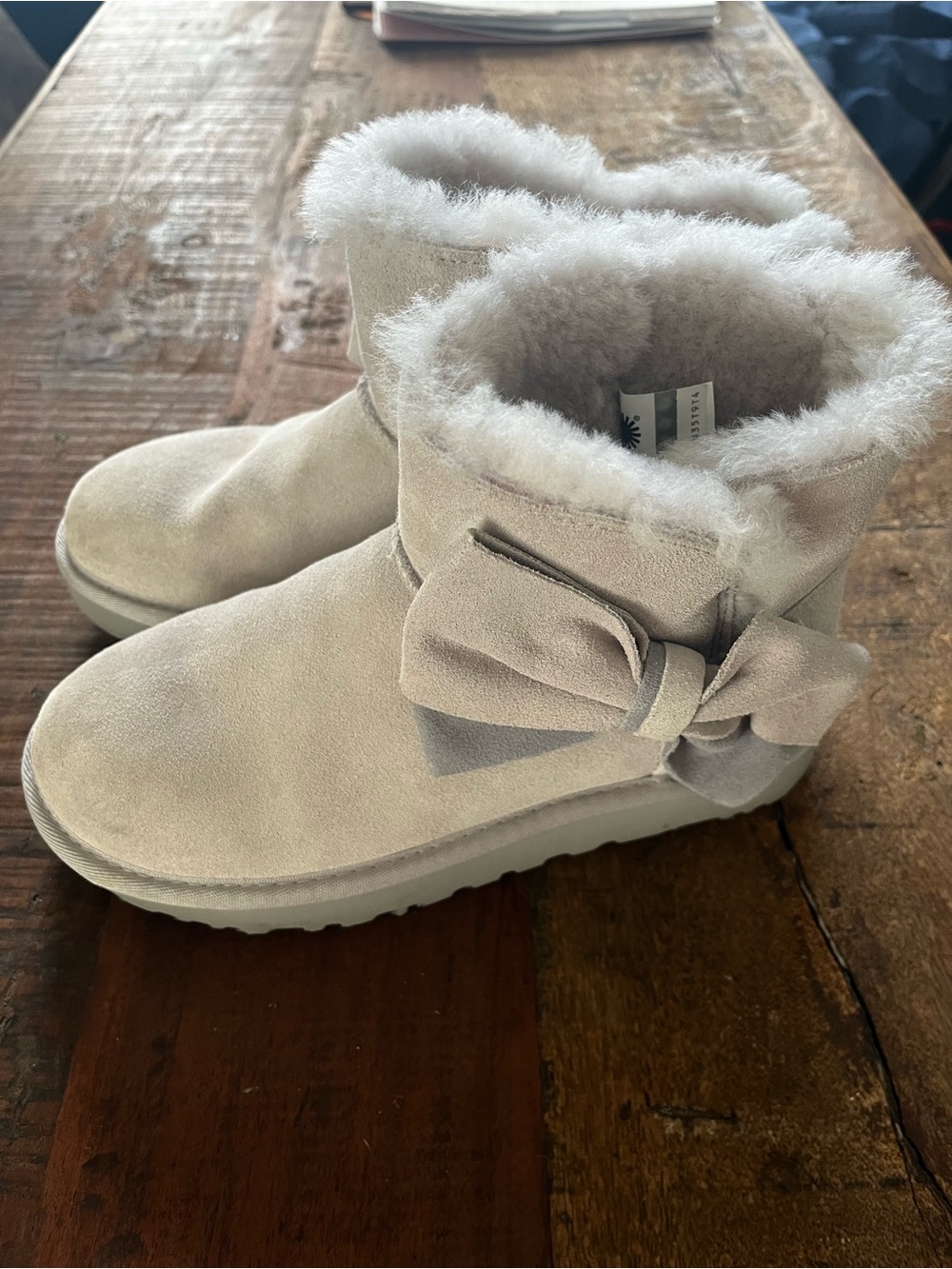 UGG Women's Light Gray/Beige Shearling Bow Winter Boots